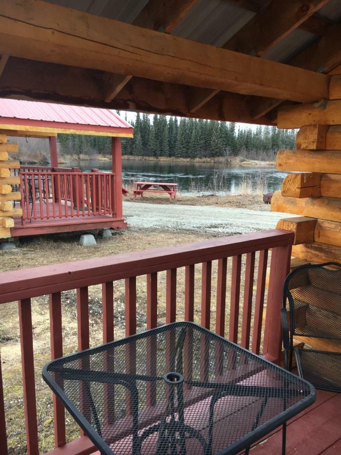 Alaska Log Cabins On The Pond Clear Creek Park Exteriér fotografie